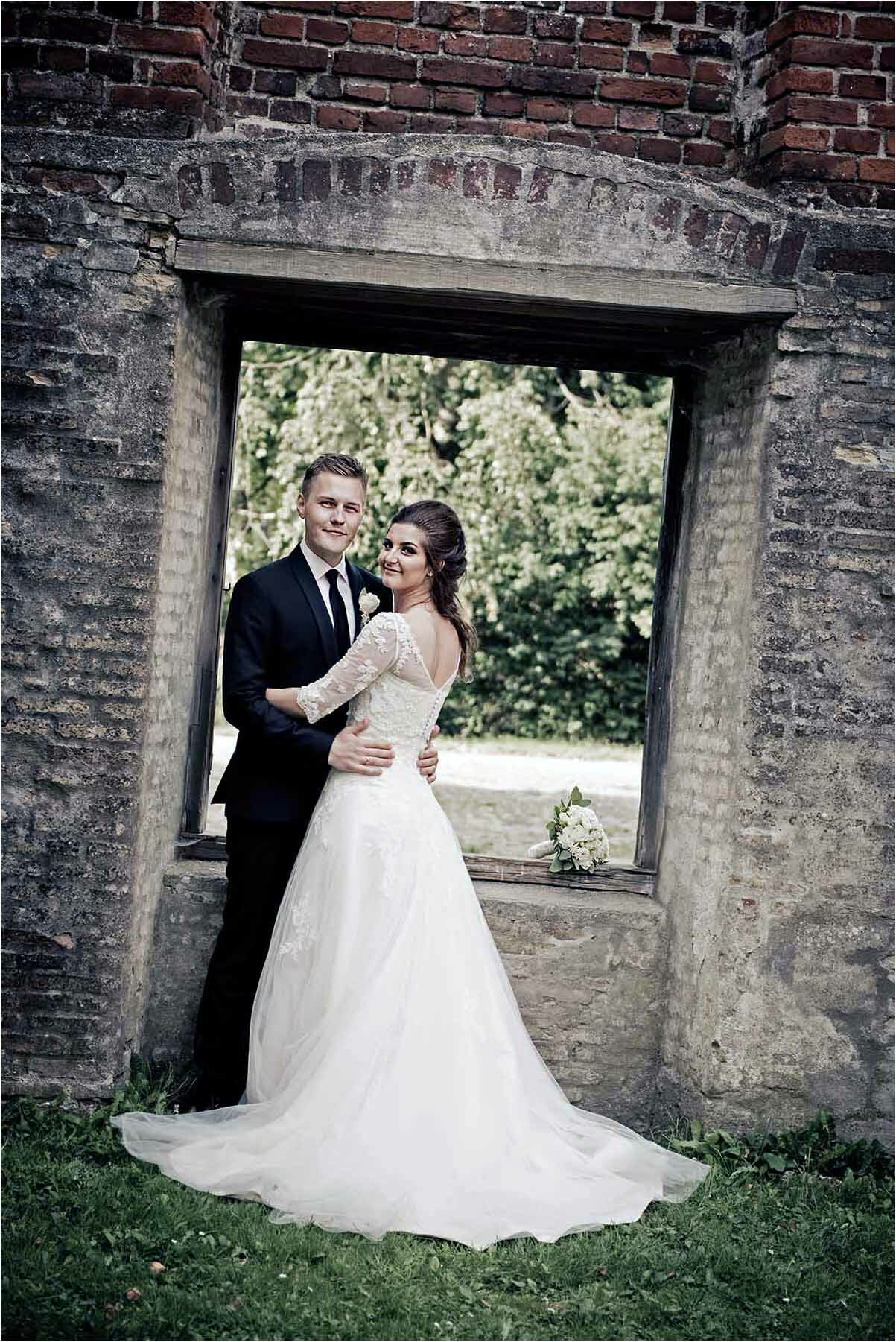 a professional Wedding Photographer a professional Wedding Photographer